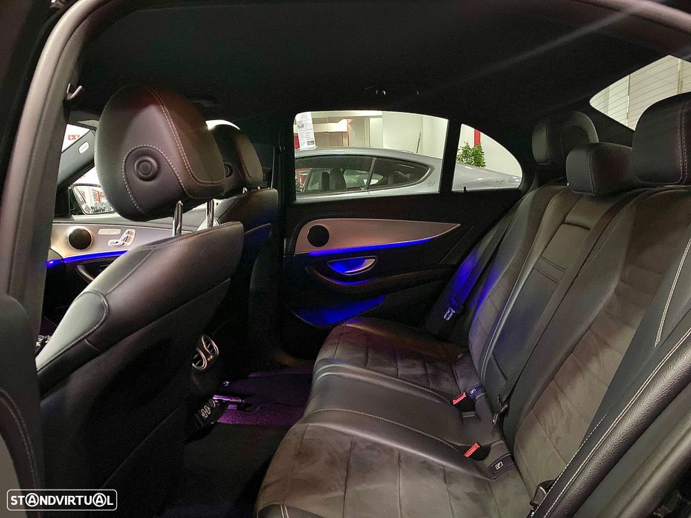 Mercedes-Benz E 220 d AMG - 26