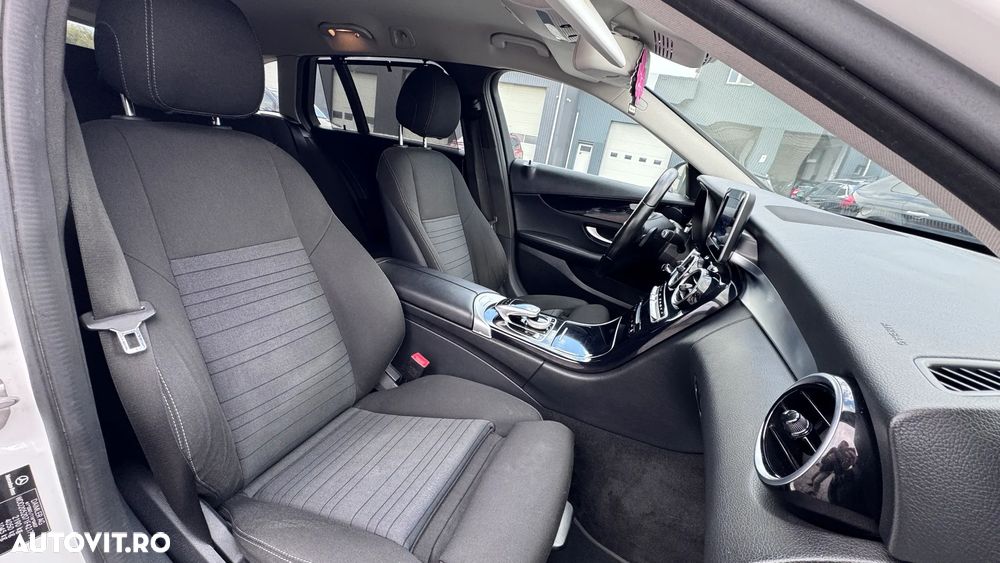 Mercedes-Benz C - 15
