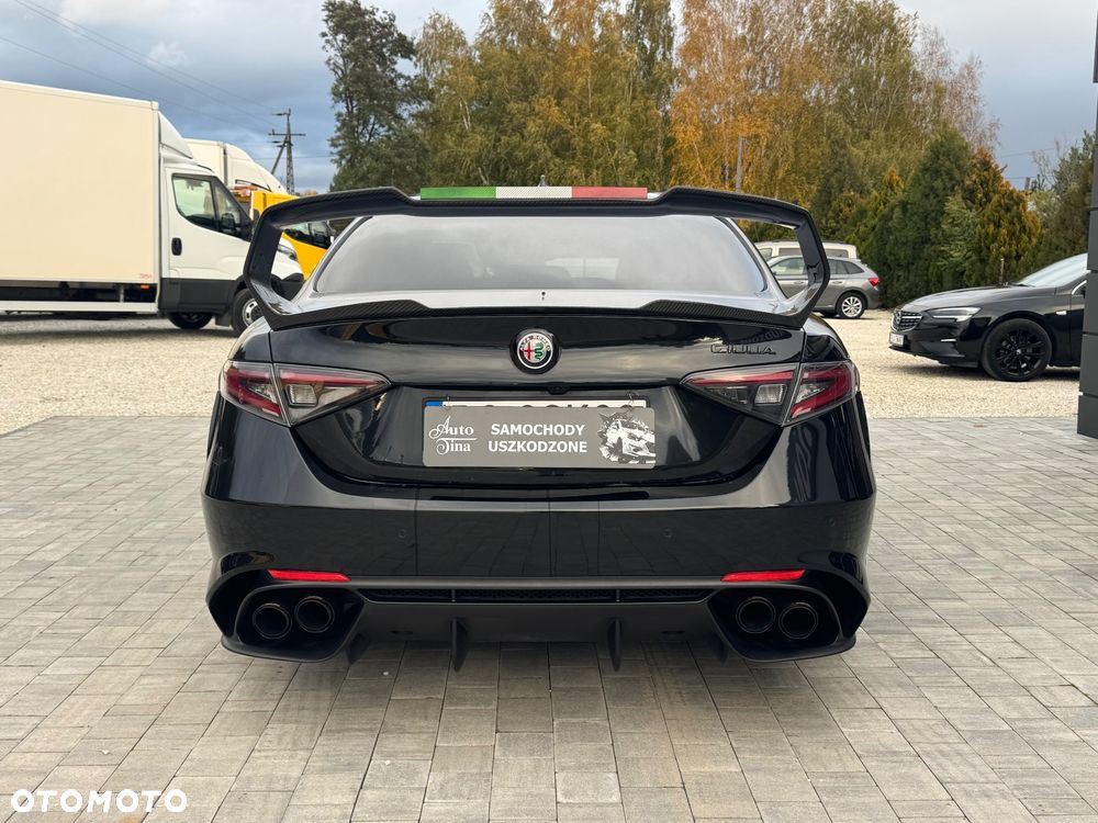 Alfa Romeo Giulia 2.9 Bi Turbo V6 Quadrifoglio Nring - 10