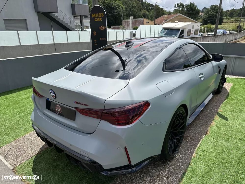 BMW M4 CSL - 14