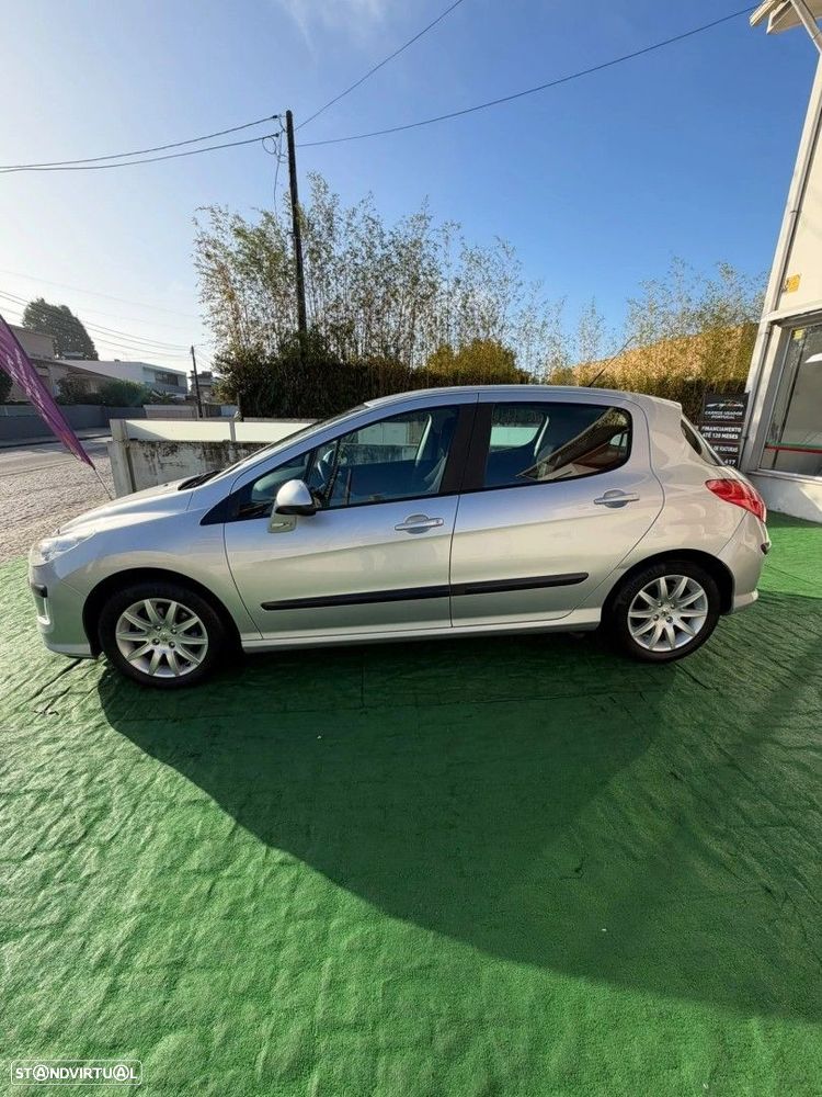 Peugeot 308 1.6 HDi Premium - 9