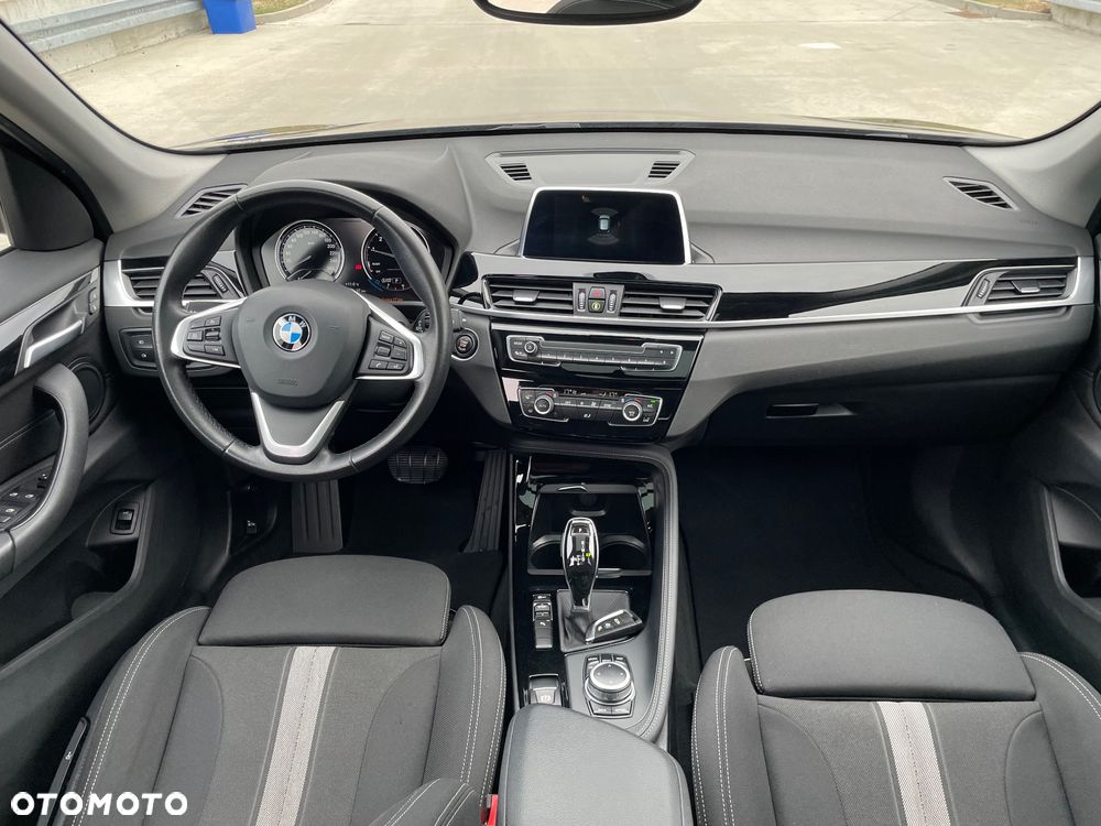 BMW X1 sDrive18i Sport Line - 15