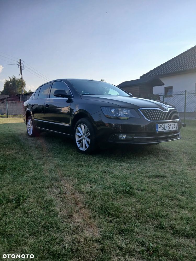 Skoda Superb 2.0 TDI Ambition - 6