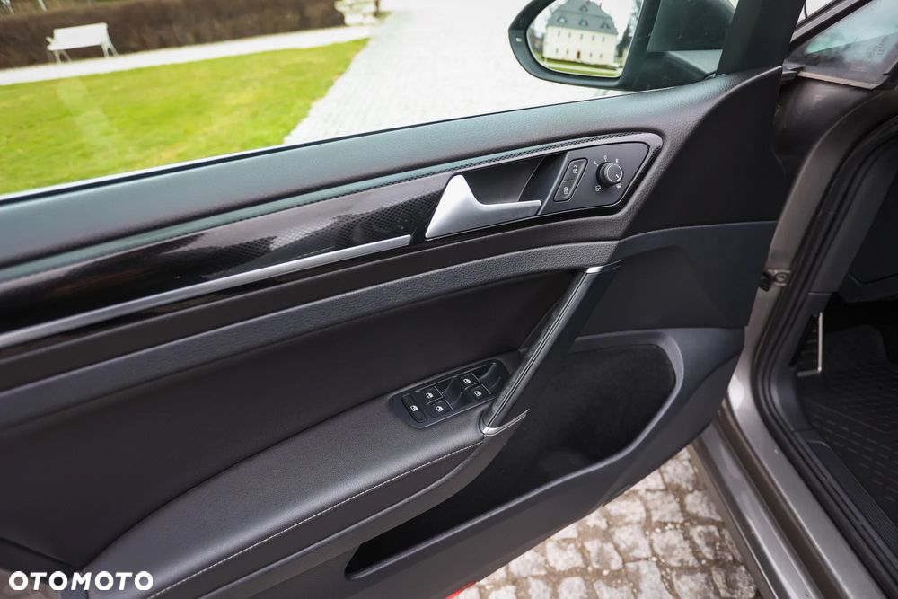 Volkswagen Golf 2.0 TDI BlueMotion Technology DSG Allstar - 21