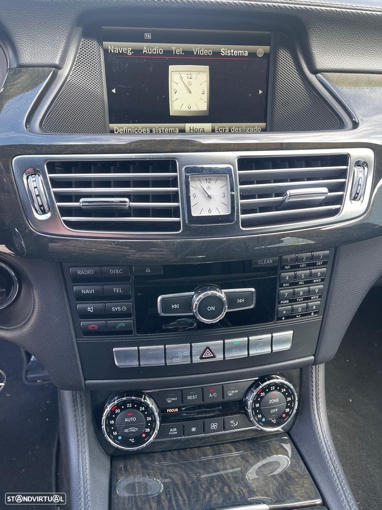 Mercedes-Benz CLS 350 CDi BE Shooting Brake 4-Matic 174g - 23