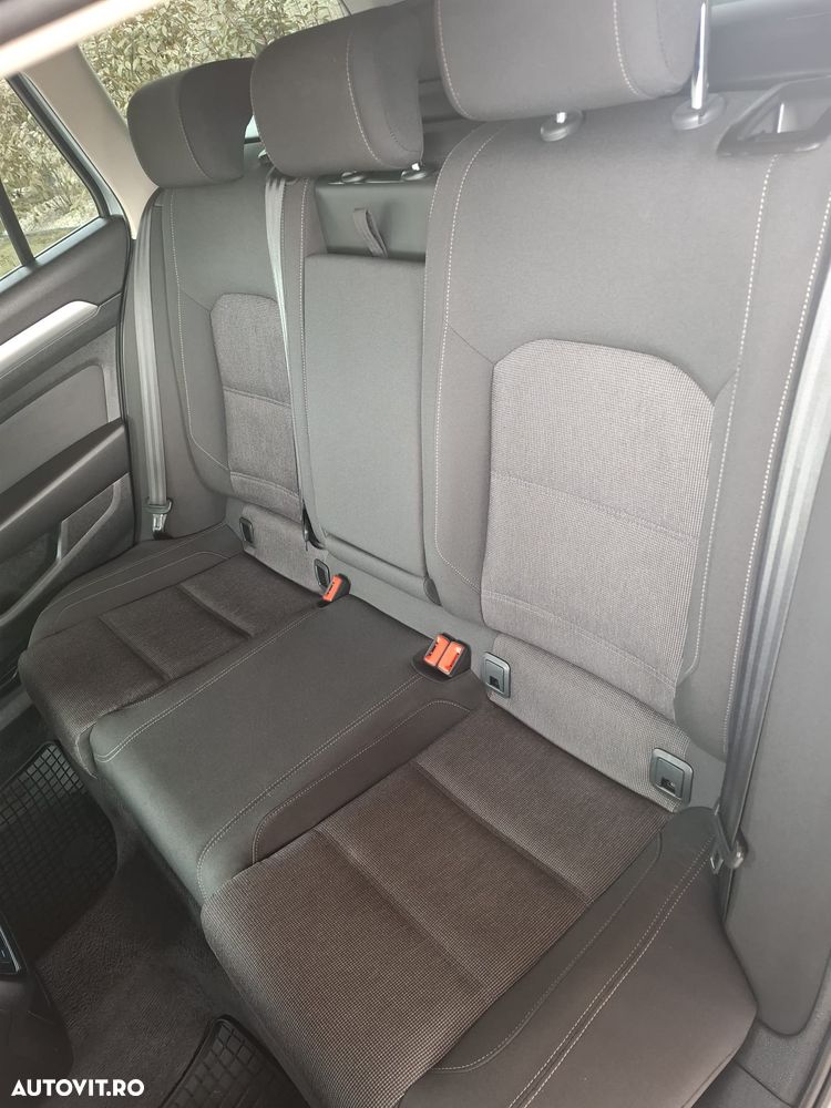 Volkswagen Passat 2.0 TDI DSG Comfortline - 7