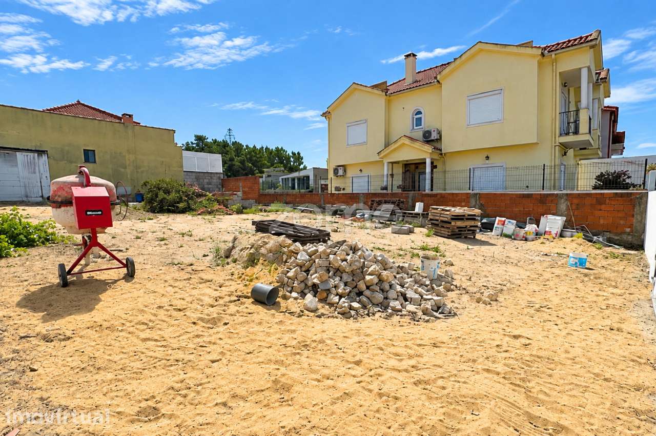 Terreno 350 m² para construção em Fernão Ferro - Grande imagem: 4/15