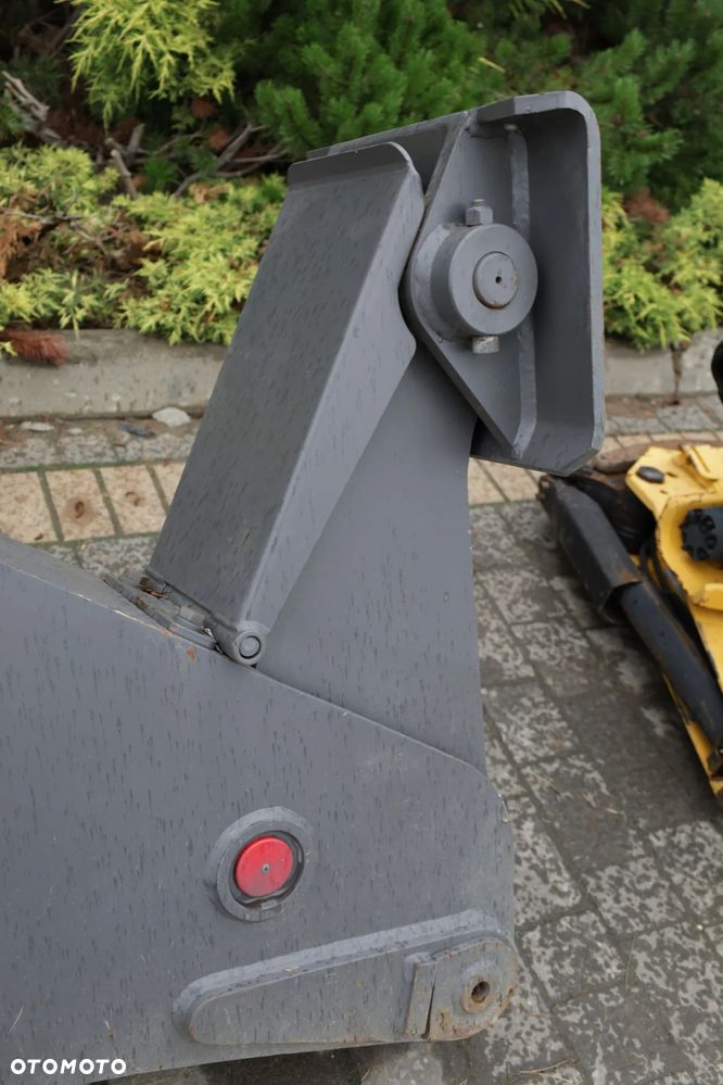 Podpory do koparki Volvo EW160 Łapy stopy stabilizatory do koparki kołowej - 10