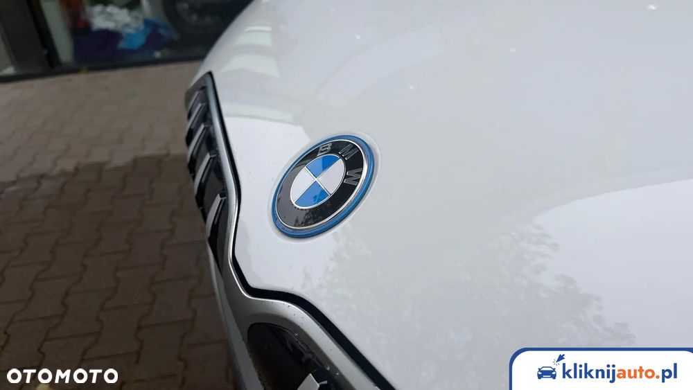 BMW X1 sDrive18i sport - 9