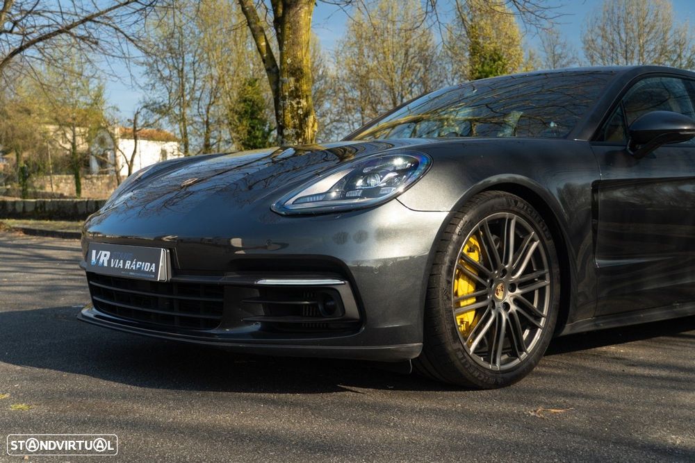 Porsche Panamera 4 S - 50