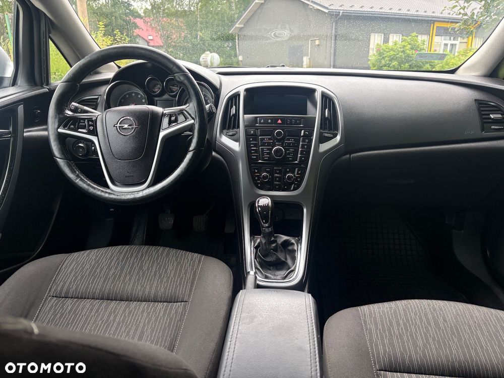 Opel Astra 1.4 T Cosmo - 7