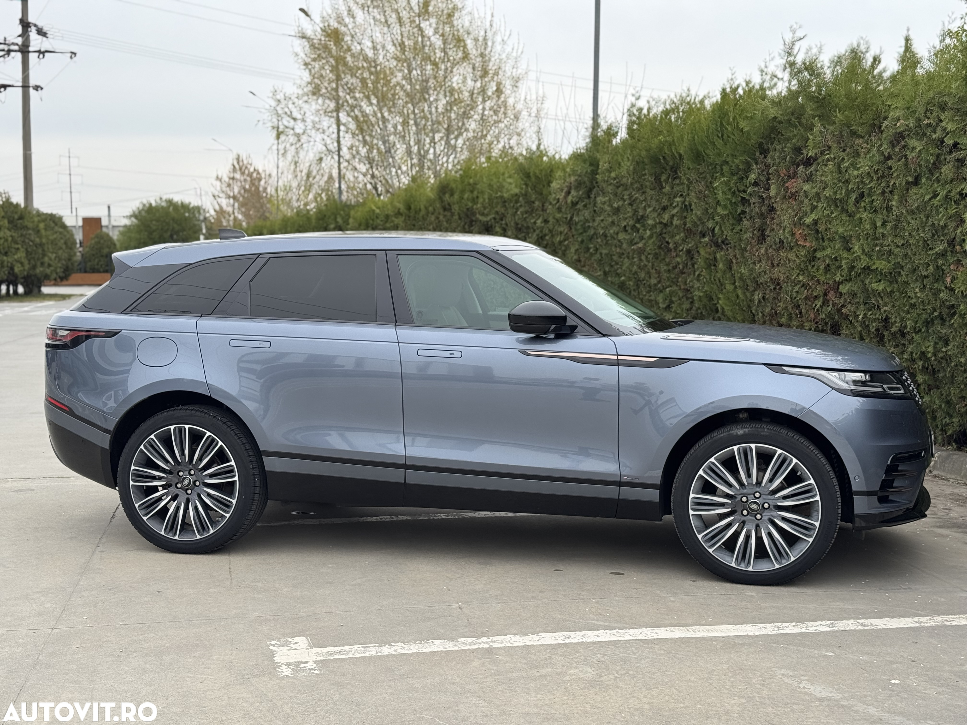 Land Rover Range Rover Velar R-Dynamic 2.0 SE - 8