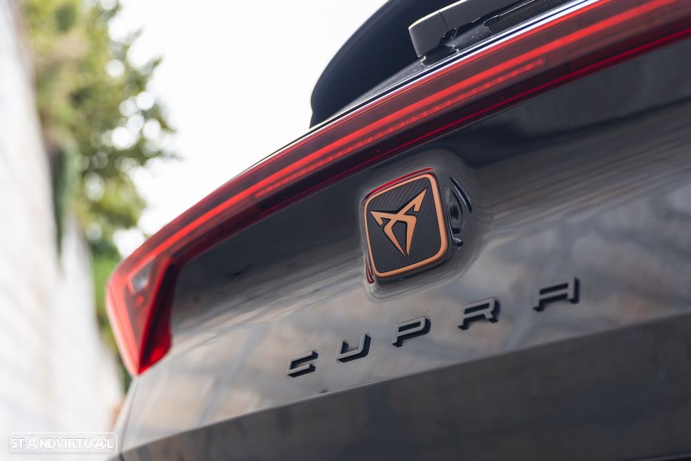 Cupra Formentor VZ 1.4 e-Hybrid DSG - 7