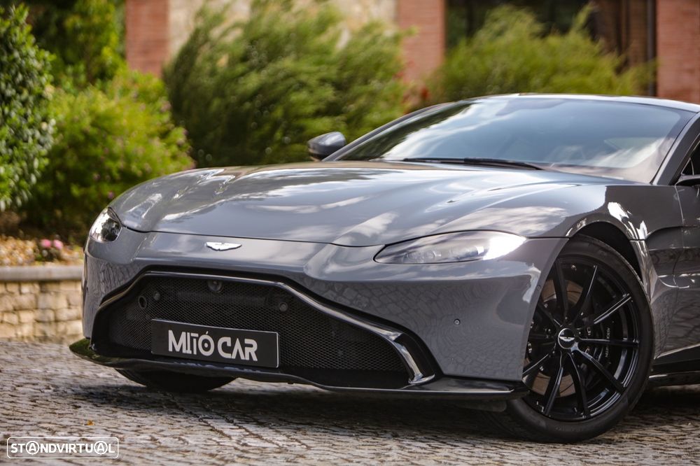 Aston Martin Vantage Coupe 4.0 Twin-Turbo V8 - 15