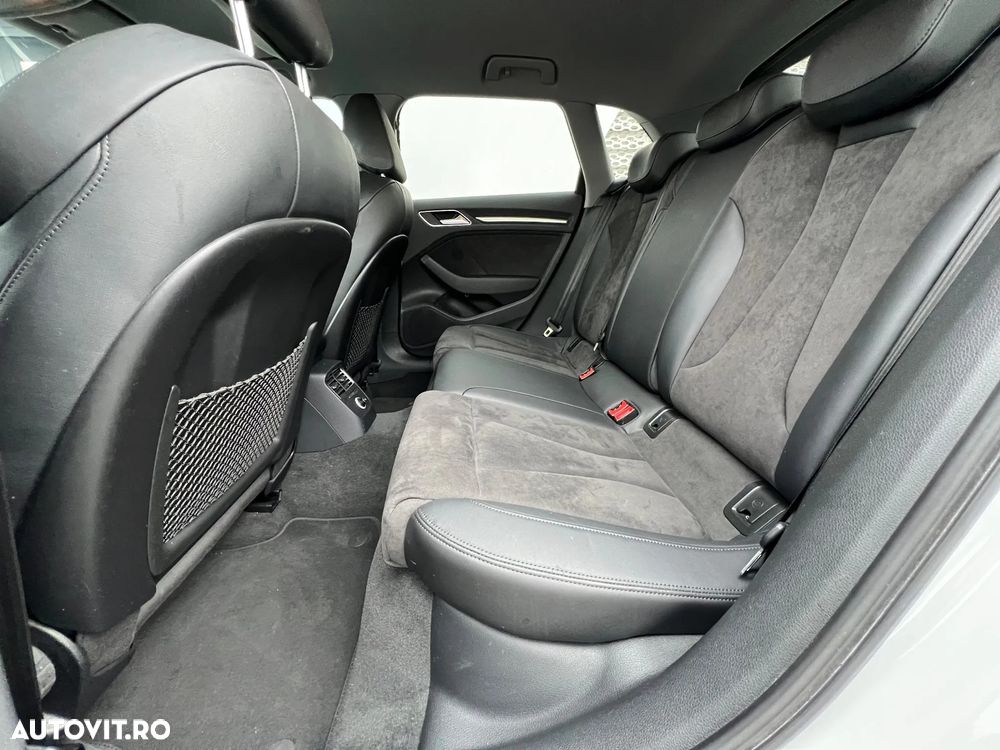 Audi A3 40 e-tron Sportback S tronic sport - 12