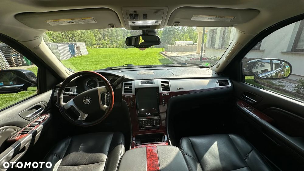 Cadillac Escalade 6.0 V8 Platinum - 7