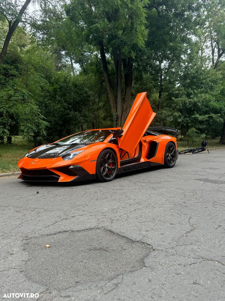 Lamborghini Aventador LP 700-4 - 2