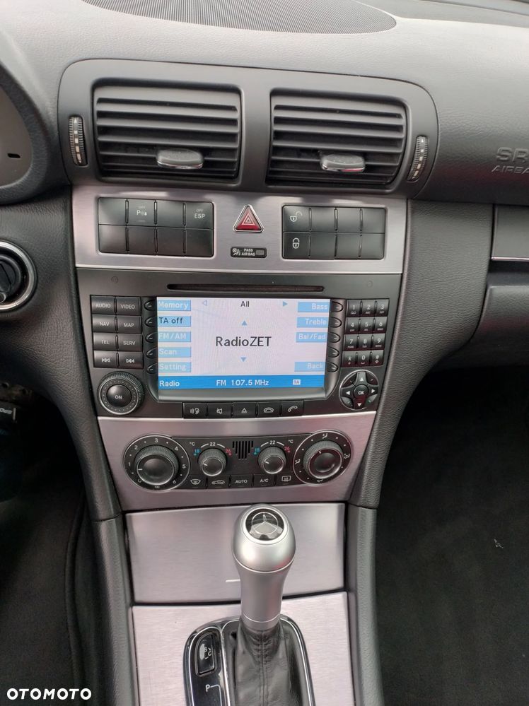 Mercedes-Benz CLC 220 CDI DPF Automatik Special Edition - 39