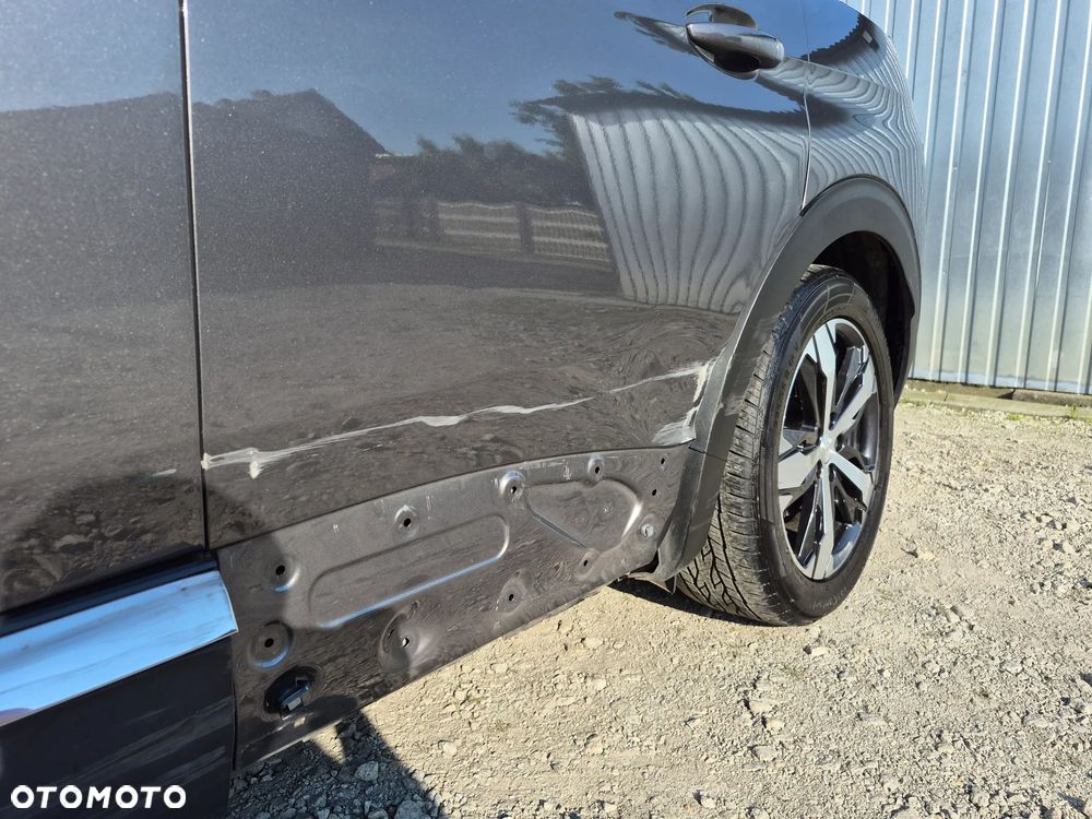 Peugeot 3008 1.2 PureTech Allure S&S EAT8 - 33