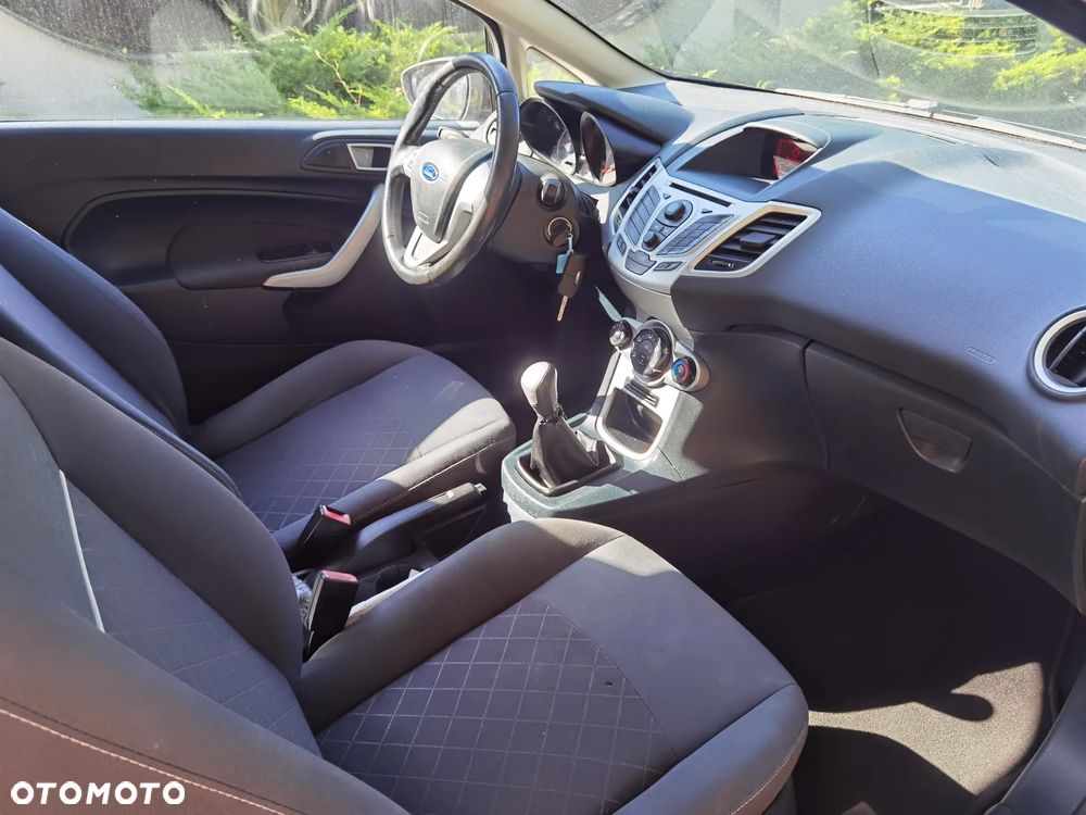 Ford Fiesta 1.25 Titanium EU5 - 3