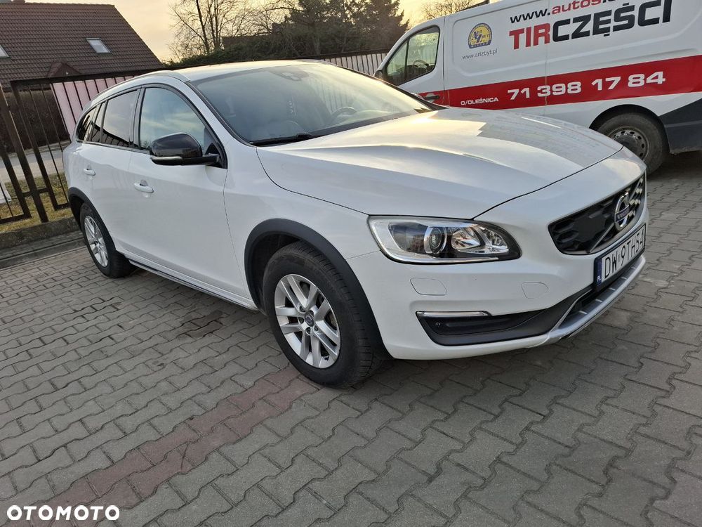 Volvo V60 D4 Drive-E Momentum - 6