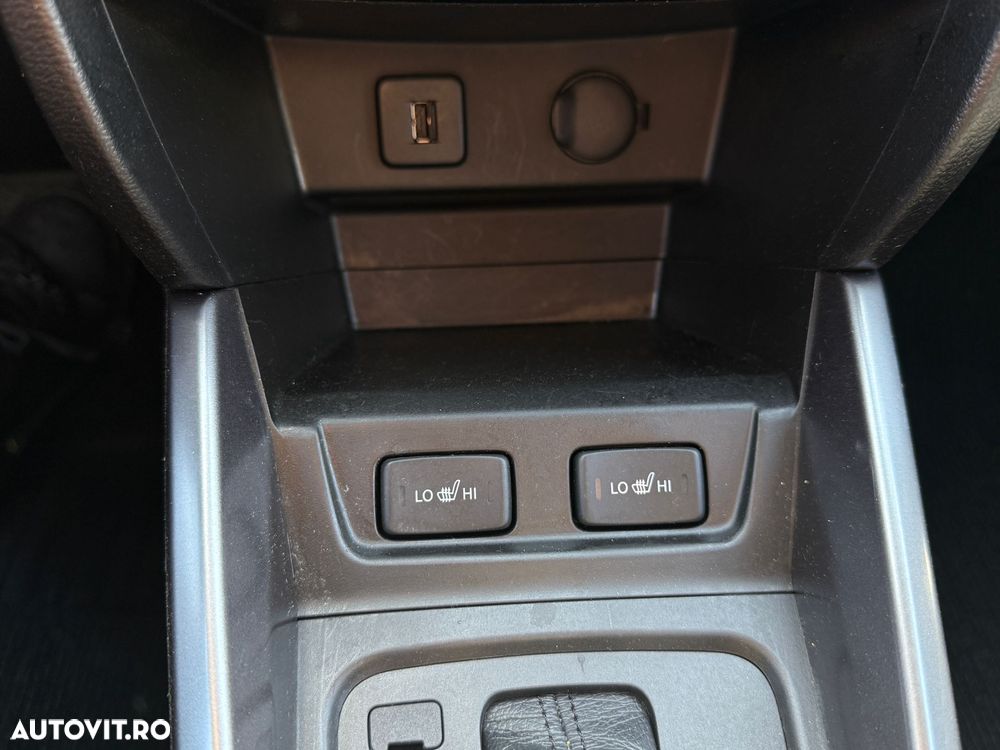 Suzuki Vitara 1.5 HEV Passion - 30