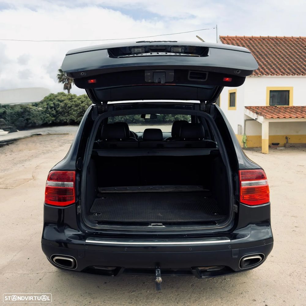 Porsche Cayenne Tiptronic - 11
