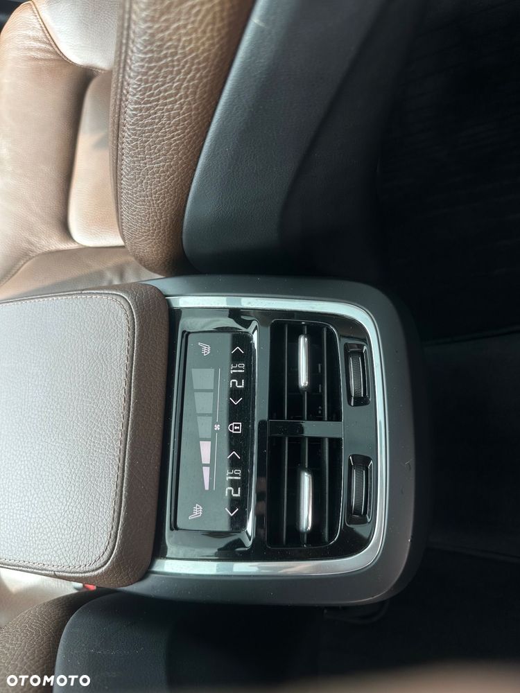 Volvo XC 90 T6 AWD Geartronic Momentum - 13
