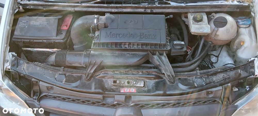 Mercedes-Benz VITO - 23