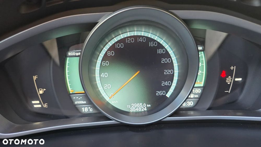 Volvo V40 - 17