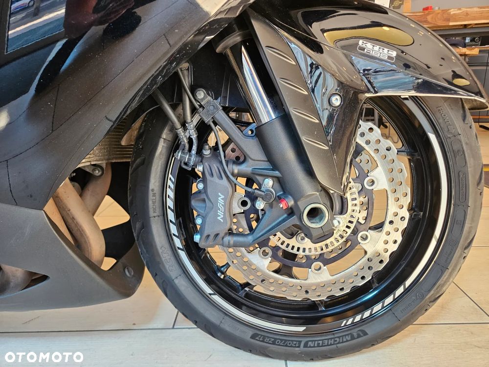 Kawasaki ZZR - 19