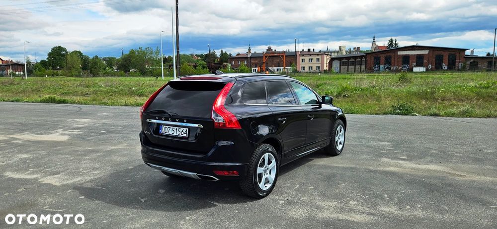 Volvo XC 60 D4 Geartronic Momentum - 13