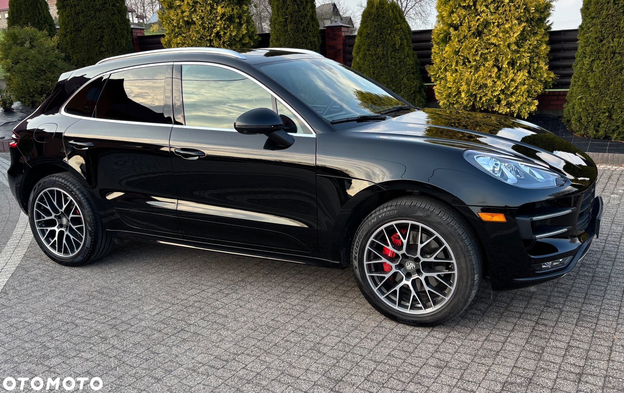 Porsche Macan Turbo Performance - 11