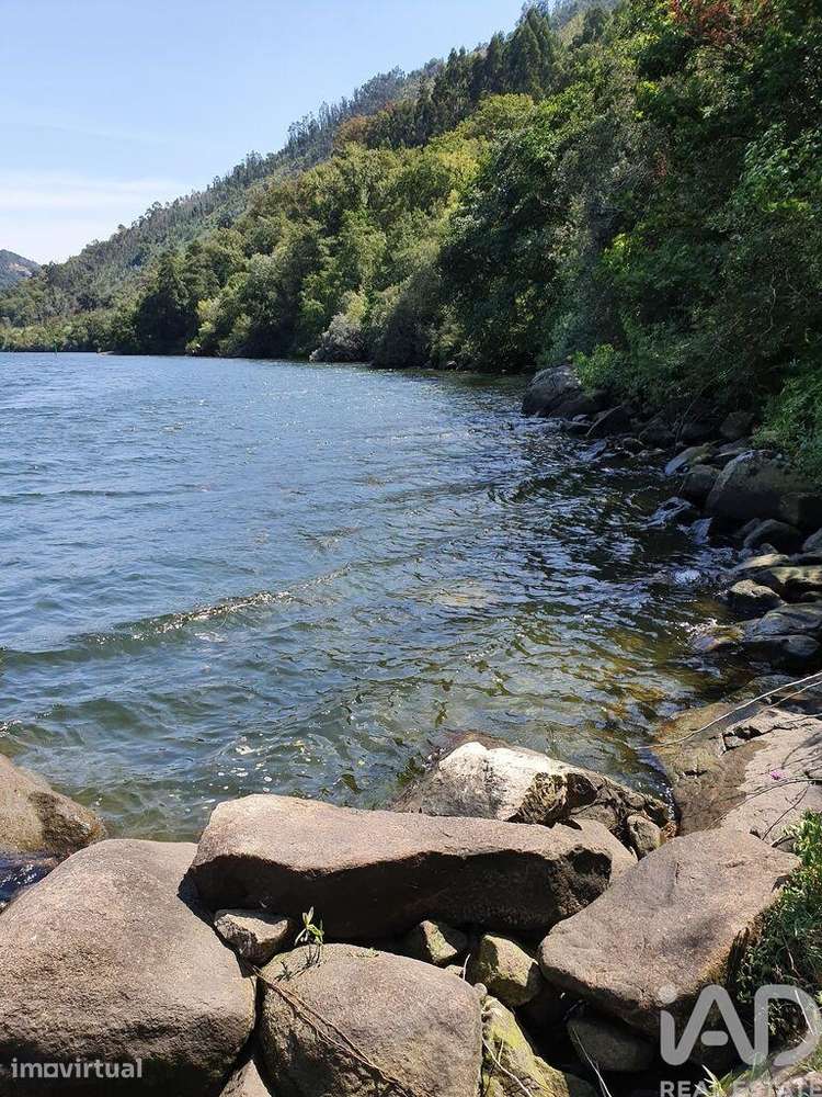Terreno em Tarouquela - Grande imagem: 4/40
