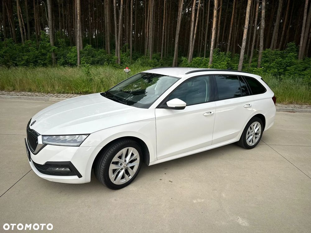 Skoda Octavia 2.0 TDI SCR Style DSG - 4