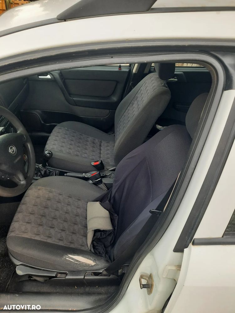 Dezmembrez Opel Astra G, 1.7 diesel 2001 - 6