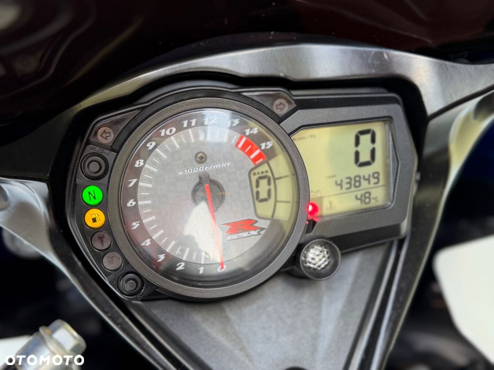 Suzuki GSX-R - 39