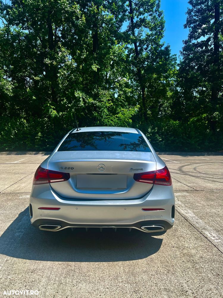 Mercedes-Benz A 220 4Matic Aut. - 5