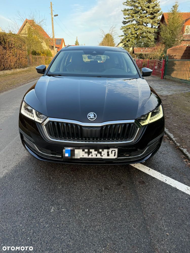 Skoda Octavia 2.0 TDI DSG Edition - 1