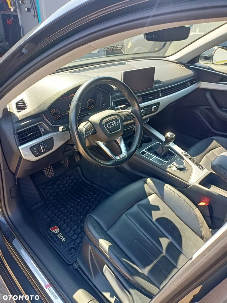 Audi A4 Limousine 1.4 TFSI - 12