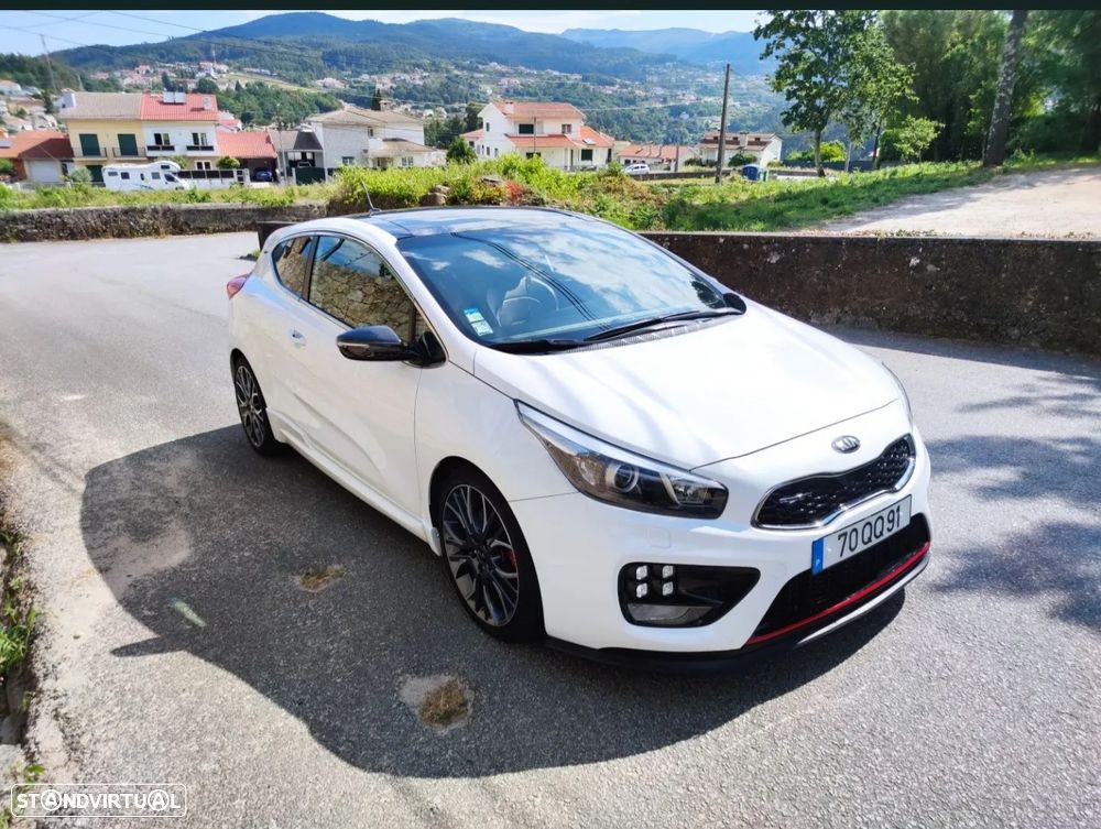 Kia ProCeed - 1