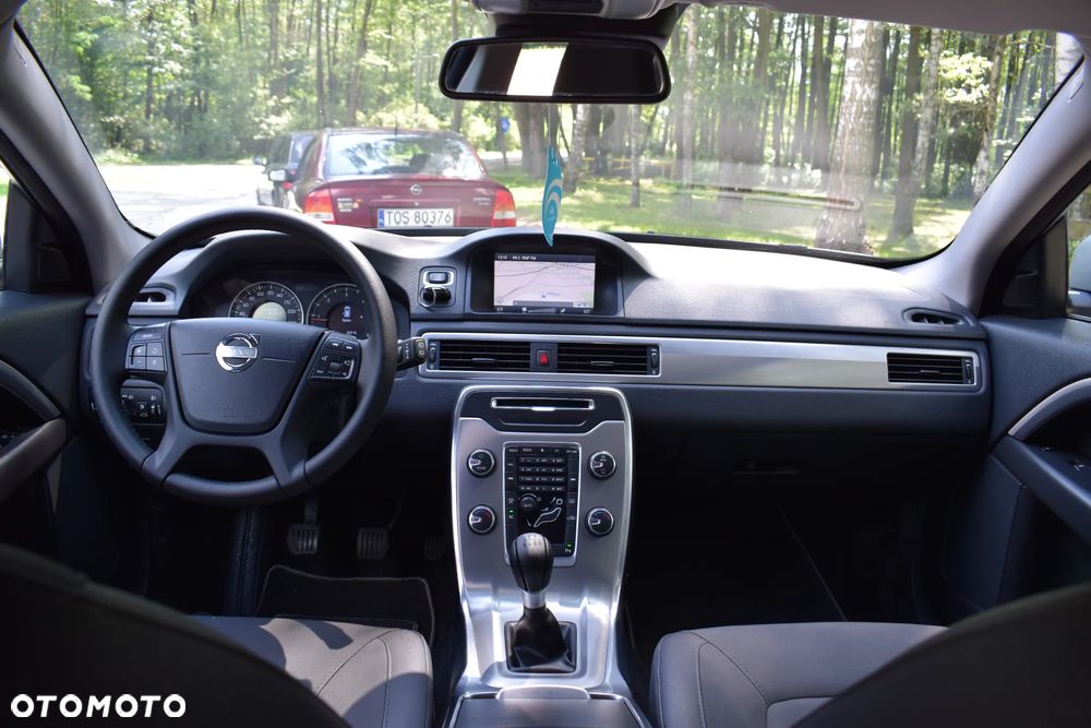 Volvo XC 70 DRIVe Momentum - 25