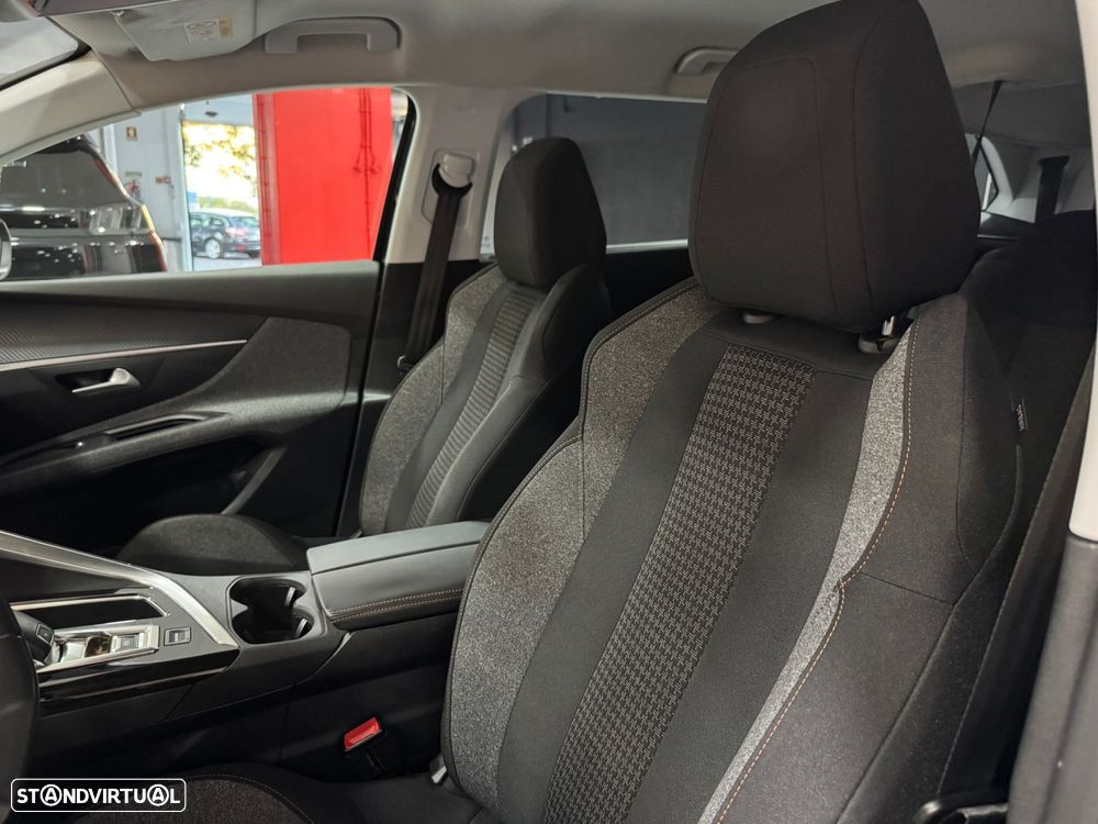 Peugeot 5008 BlueHDI 130 EAT8 Active Business-Pack - 26