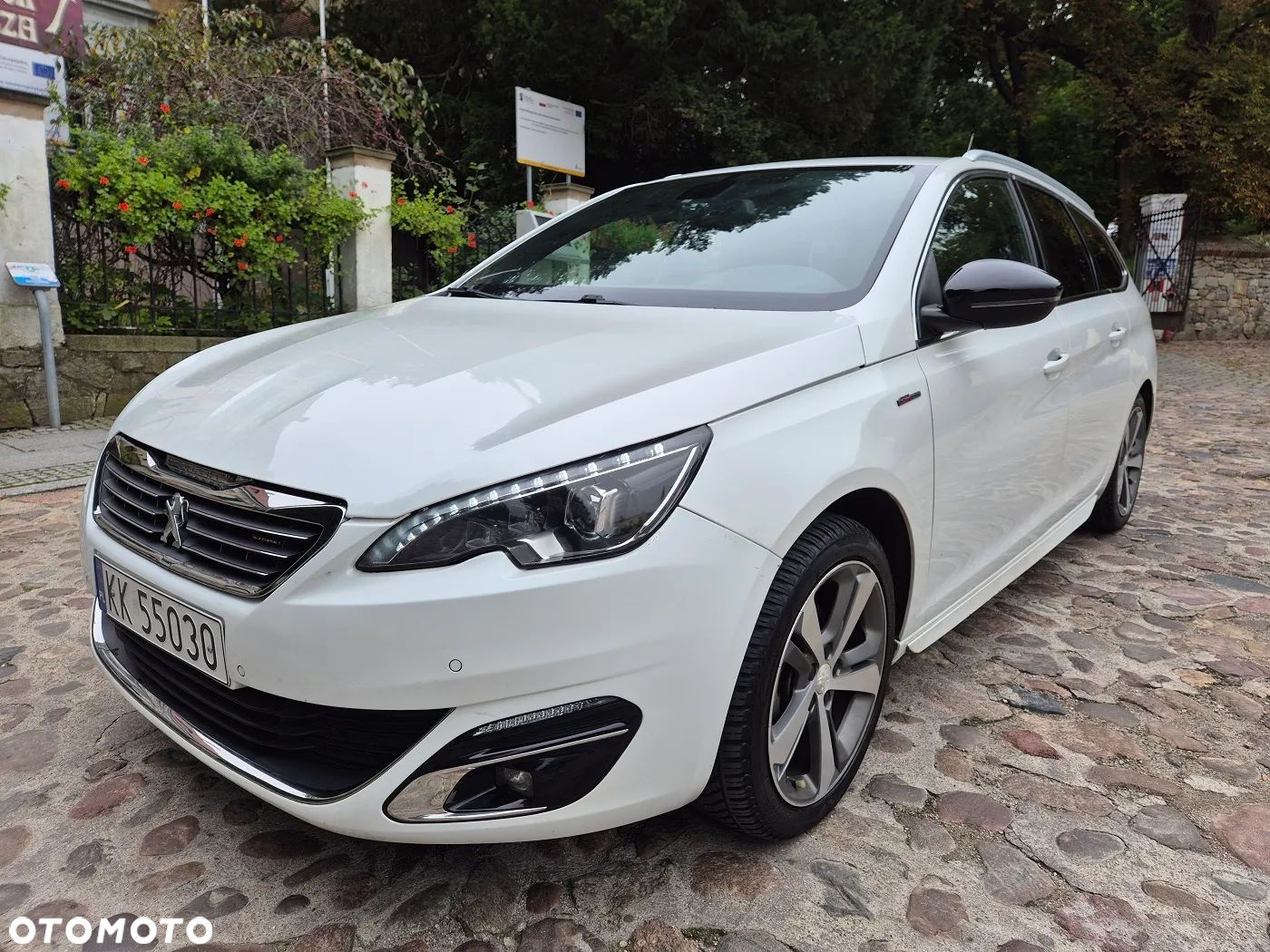Peugeot 308 SW 1.2 PureTech Allure S&S - 1