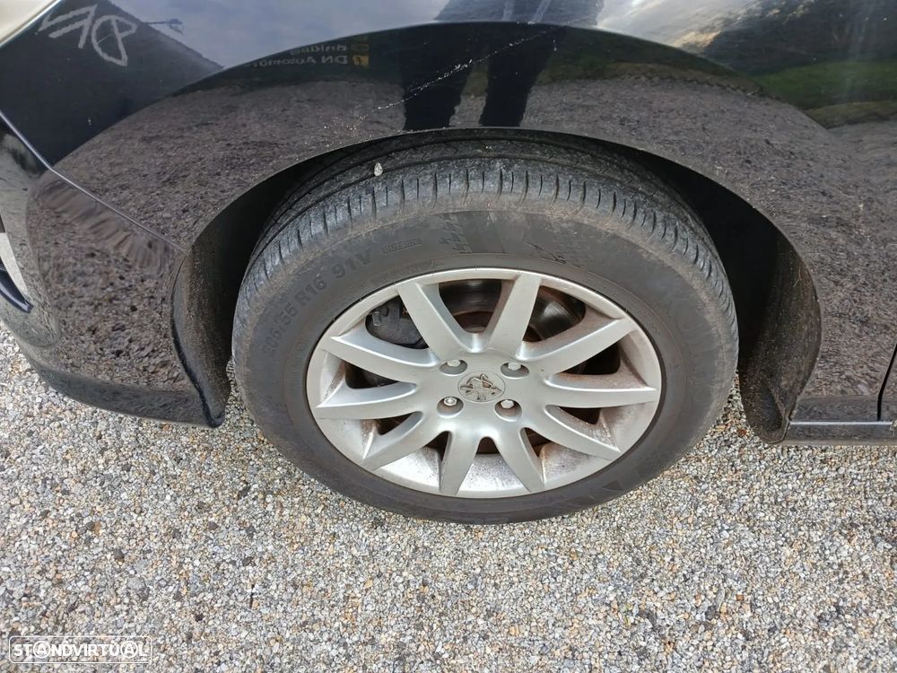 Peugeot 308 SW 1.6 HDi Executive - 10