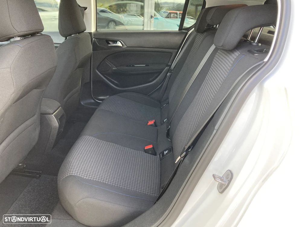 Peugeot 308 1.2 PureTech Style - 27