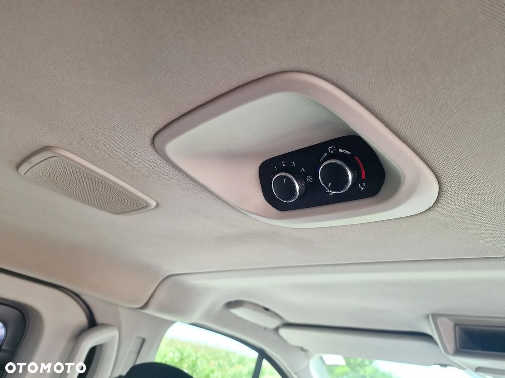 Ford Tourneo Custom 310 L2H1 VA Autm Titanium X - 27
