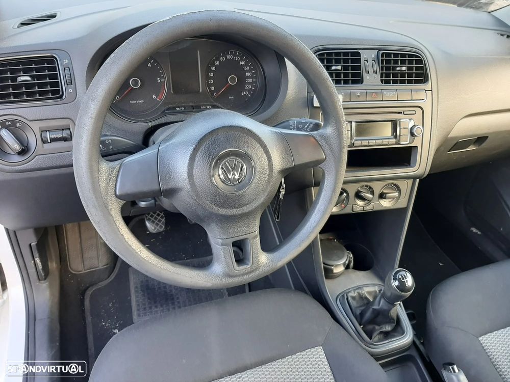 VW Polo - 8