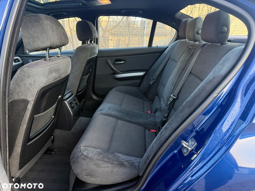 BMW Seria 3 - 29
