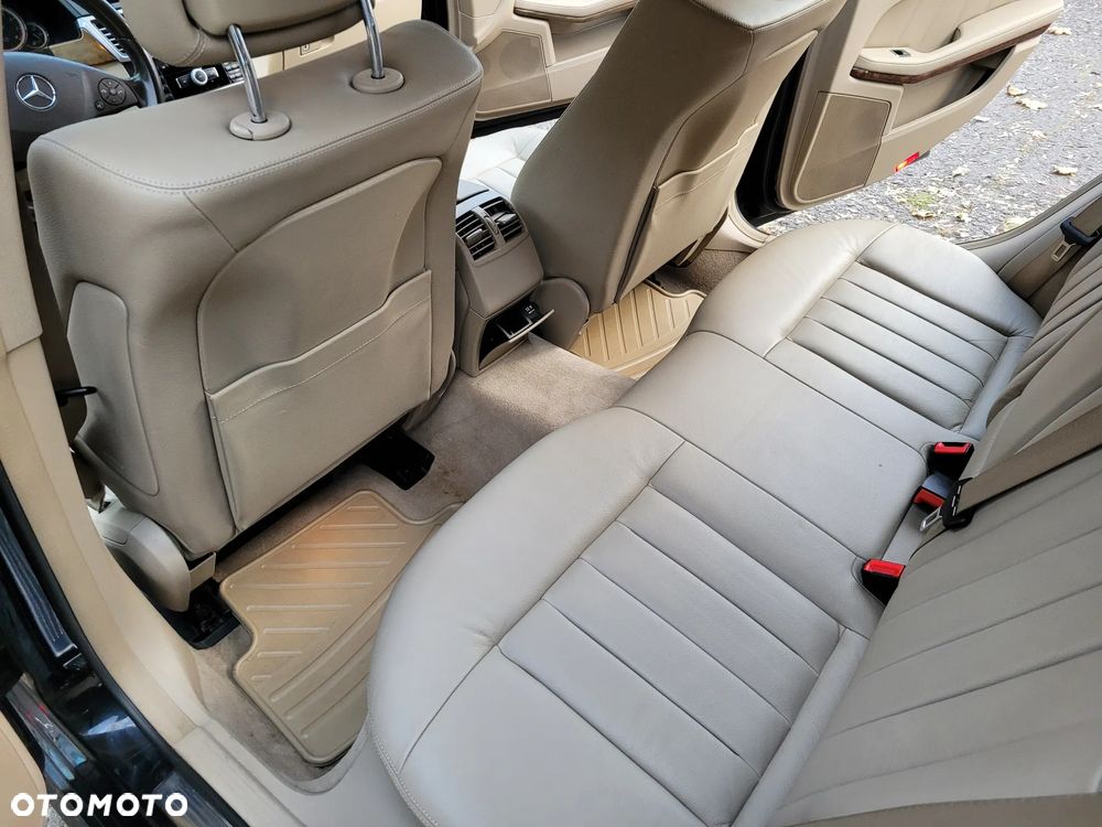 Mercedes-Benz Klasa E - 20